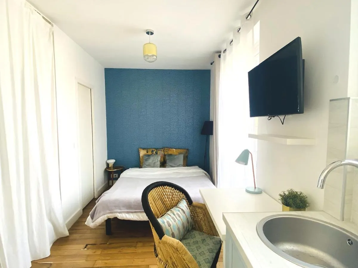 Architect Studio Near Montmartre Paris Apartment